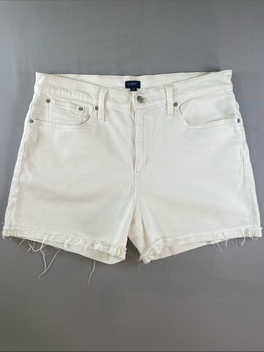 J. Crew Stretch White Denim Frayed Hem High-Rise 41/2” Shorts Size 31